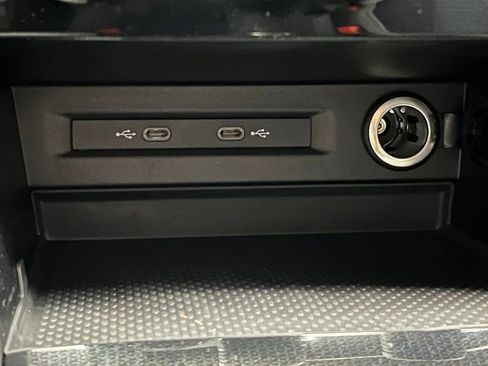 New 2025 Volkswagen Taos S image 10