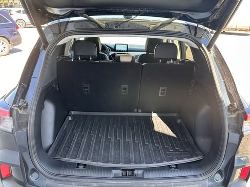 Used 2022 Ford Escape SEL AWD/4WD image 16