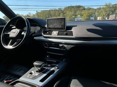 Used 2019 Audi SQ5 Prestige w/ Prestige Package AWD/4WD image 37