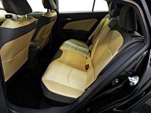 Used 2016 Toyota Prius Three w/ Protection Package FWD image 16