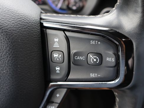 Used 2022 RAM 1500 Limited AWD/4WD image 22