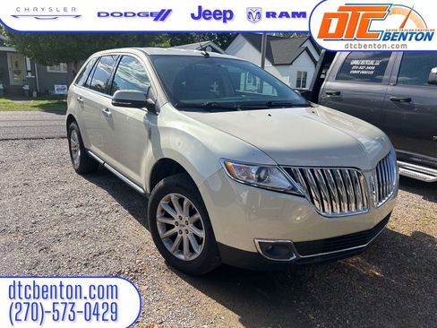 Used 2014 Lincoln MKX AWD w/ Equipment Group 101A image 1