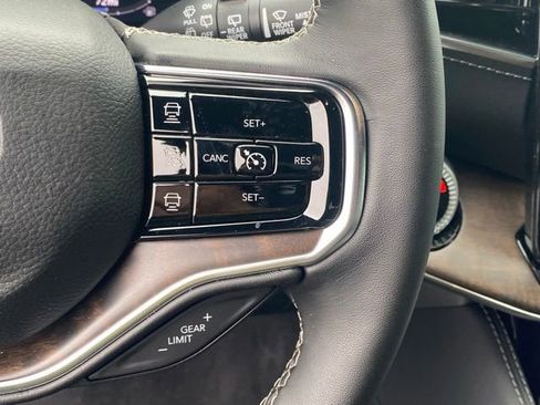 New 2024 Jeep Grand Wagoneer Series I w/ HD Trailer Tow Package image 20