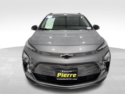 Used 2023 Chevrolet Bolt EUV LT w/ Convenience Package FWD image 7