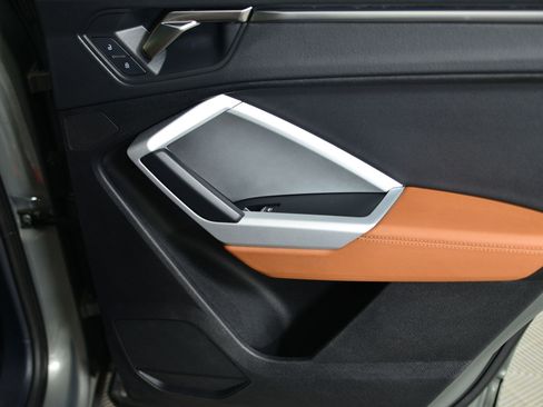 Certified 2023 Audi Q3 2.0T Premium w/ Convenience Package image 25