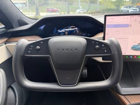 Used 2023 Tesla Model S AWD/4WD image 7