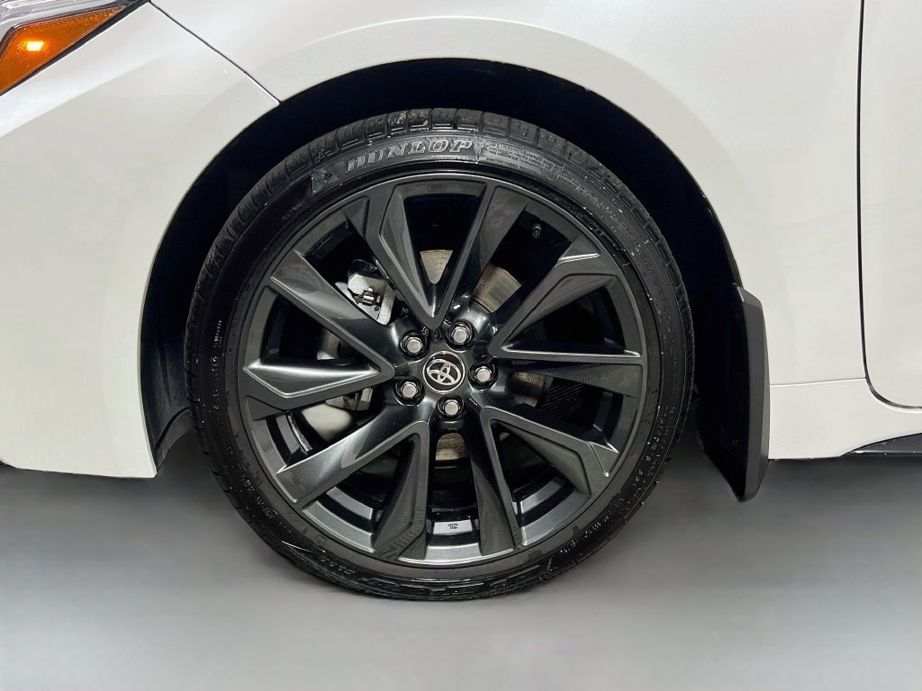 Used 2026 Toyota Corolla SE w/ SE Package FWD image 11