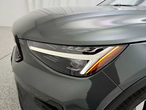 New 2026 Volvo XC40 B5 Plus w/ Climate Package AWD/4WD image 30