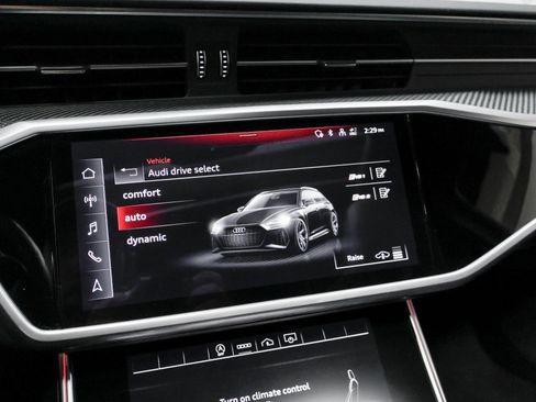 Used 2023 Audi RS 6 image 36