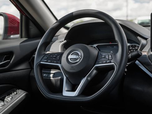New 2026 Nissan Altima 2.5 SV w/ SV Special Edition Package FWD image 13
