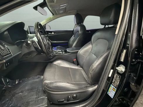 Used 2018 Kia Stinger RWD image 20