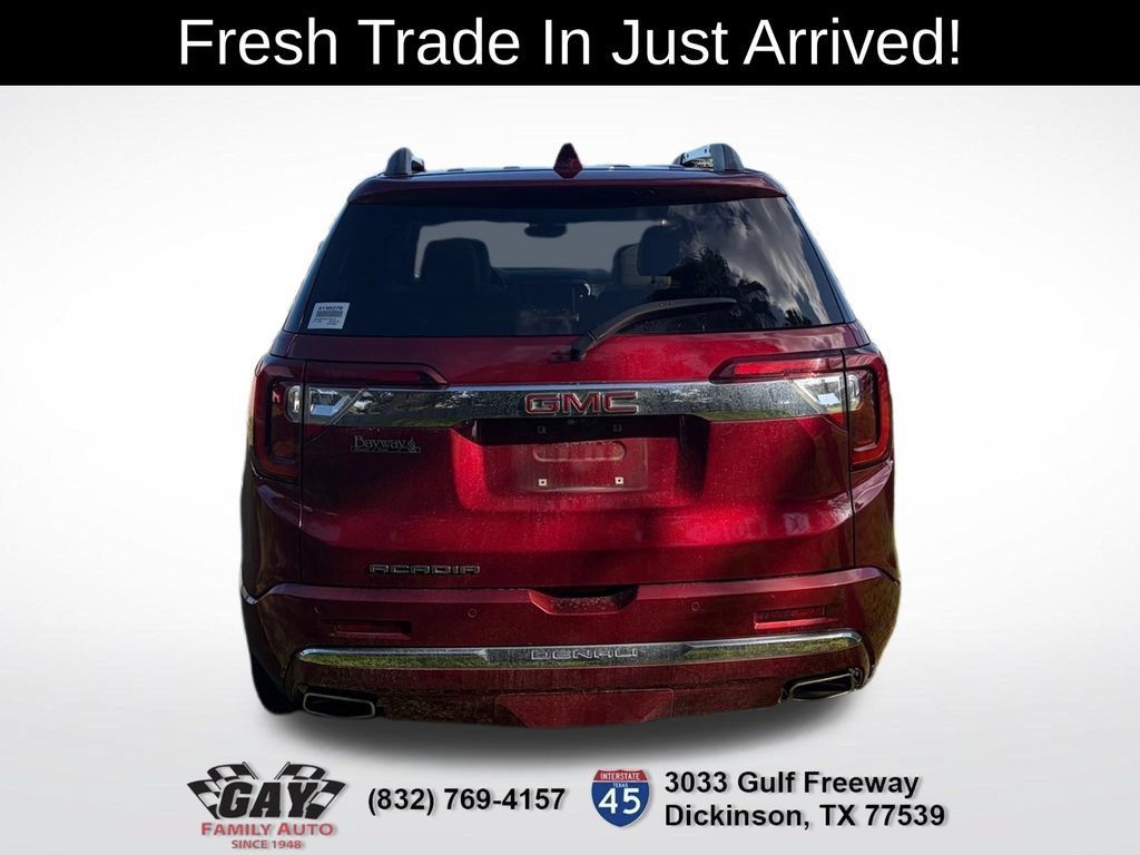Used 2020 GMC Acadia Denali w/ Technology Package FWD image 8