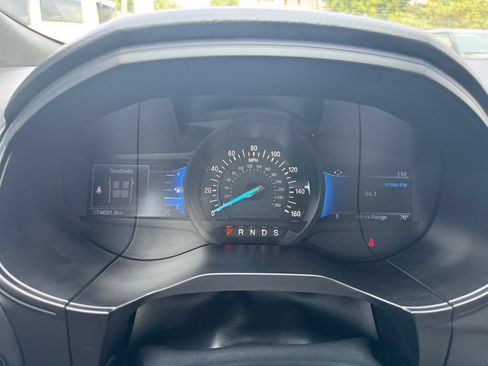 Used 2022 Ford Edge ST-Line w/ Cold Weather Package AWD/4WD image 27