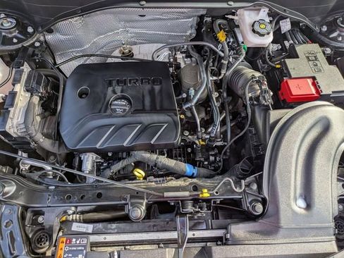 Certified 2023 Buick Encore GX Essence w/ Experience Buick Package image 29