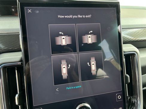 New 2026 GMC Yukon XL AT4 image 34