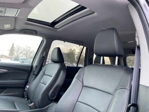 Used 2022 Honda Pilot Special Edition image 11