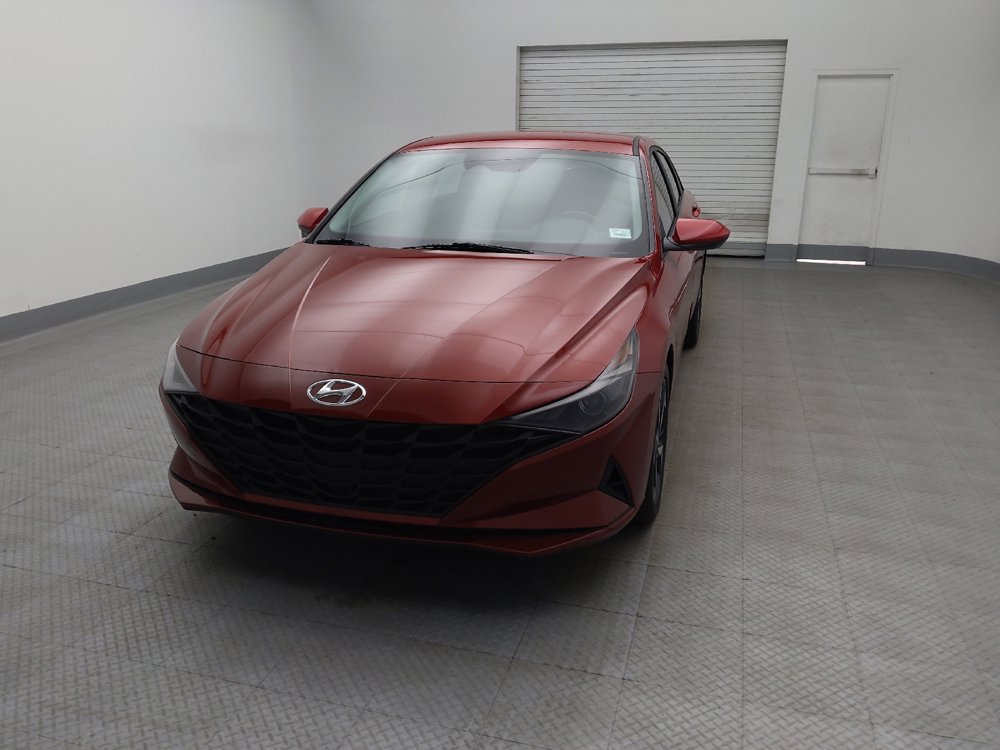 Used 2023 Hyundai Elantra SEL w/ Convenience Package FWD image 15