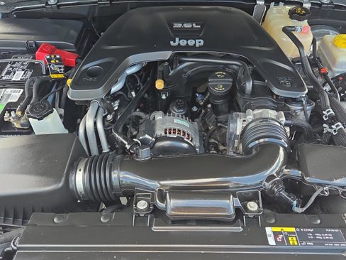 Used 2020 Jeep Wrangler Unlimited Sport S AWD/4WD image 20