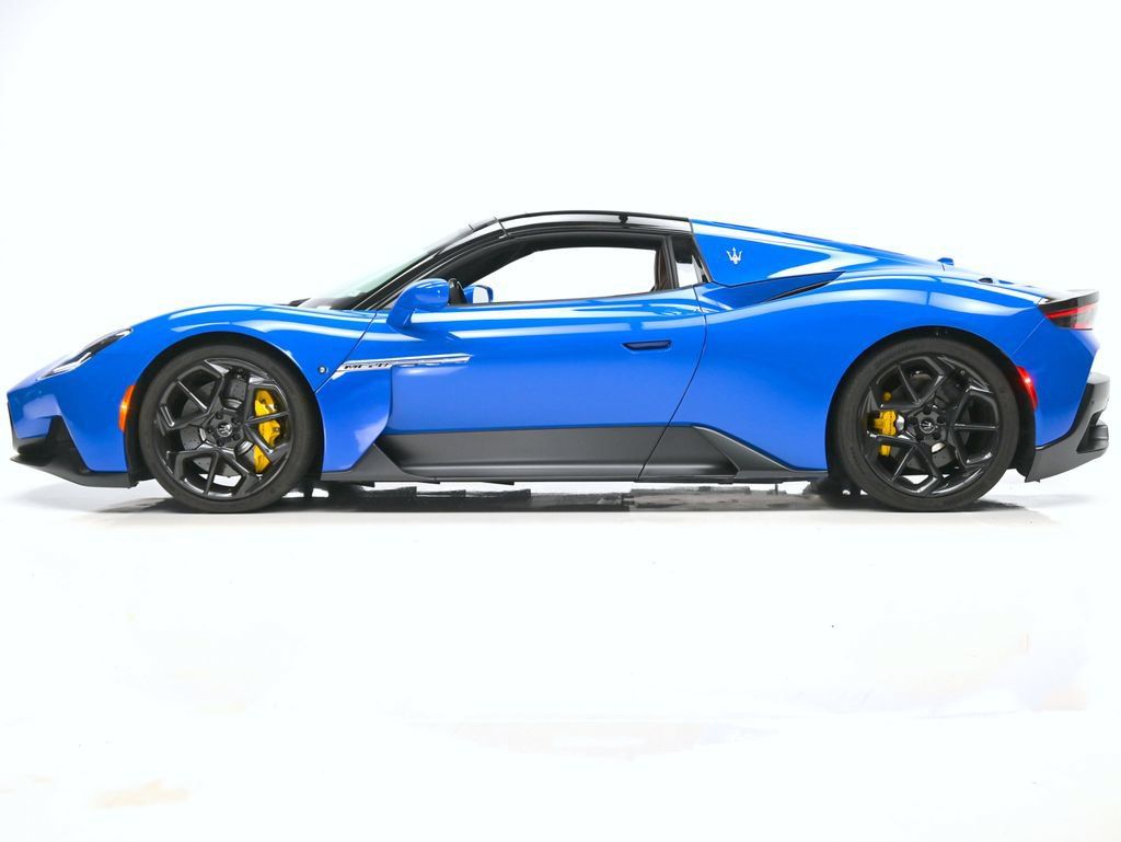 Used 2023 Maserati MC20 Spyder RWD image 33