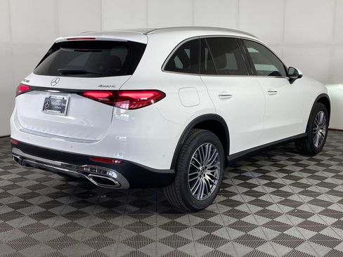 Used 2026 Mercedes-Benz GLC 300 4MATIC image 8