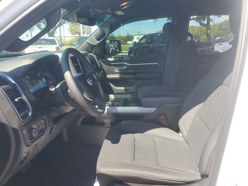 Used 2025 RAM 1500 Big Horn AWD/4WD image 14