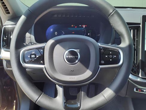 Used 2025 Volvo XC90 T8 Plus w/ Protection Package Premier image 12