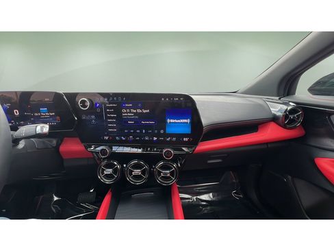 Used 2025 Chevrolet Blazer EV SS AWD/4WD image 17