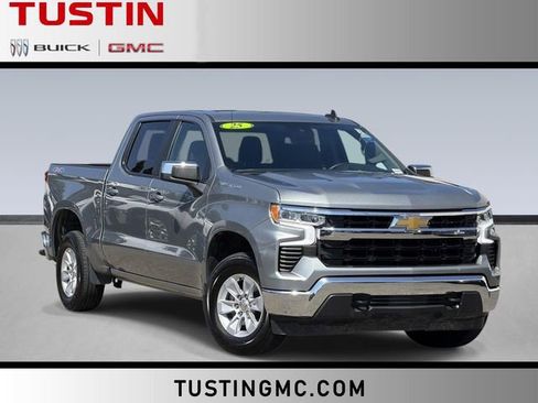 Used 2025 Chevrolet Silverado 1500 LT AWD/4WD image 1