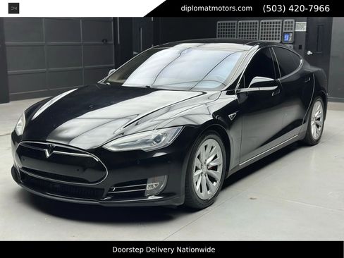 Used 2014 Tesla Model S P85 image 1