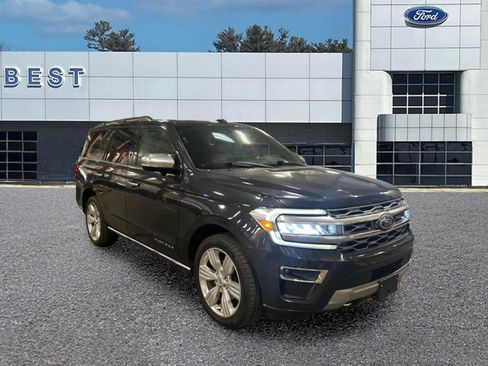 Used 2023 Ford Expedition Platinum AWD/4WD image 4