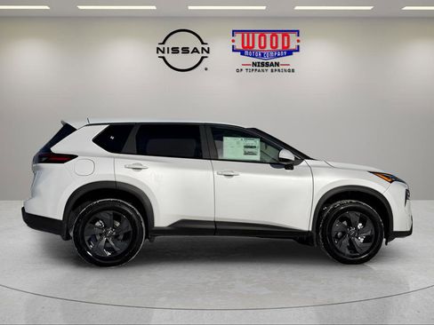 New 2026 Nissan Rogue SV w/ Cold Weather Package AWD/4WD image 2