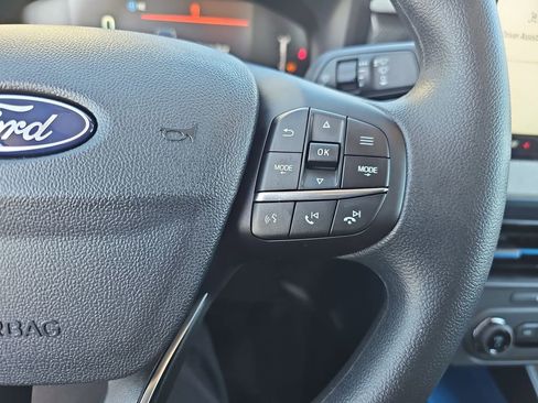 New 2025 Ford Maverick XLT image 17