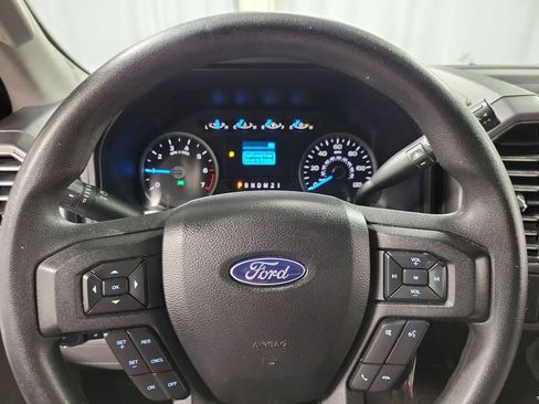 Used 2017 Ford F150 XLT RWD image 15