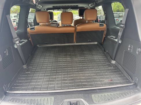 Used 2021 INFINITI QX80 Sensory AWD/4WD image 12