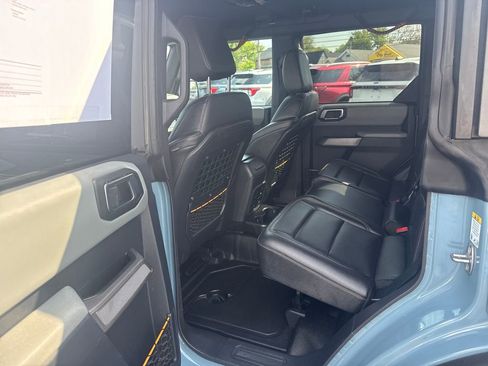 Used 2023 Ford Bronco Badlands AWD/4WD image 14