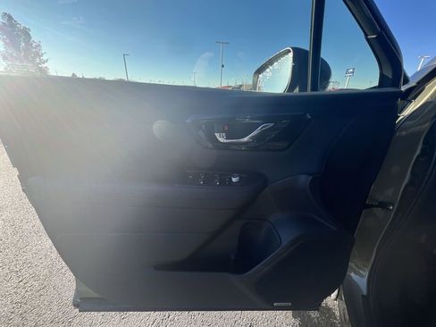 Certified 2025 Subaru Forester Limited w/ Popular Package #1 image 23