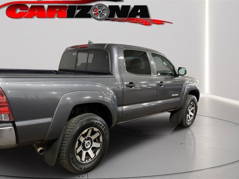 Used 2014 Toyota Tacoma PreRunner w/ SR5 Package image 3
