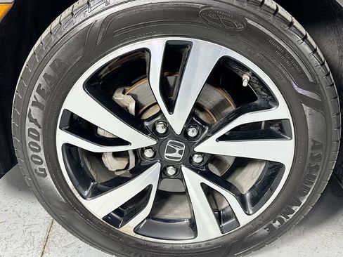 Used 2020 Honda Odyssey Elite image 46