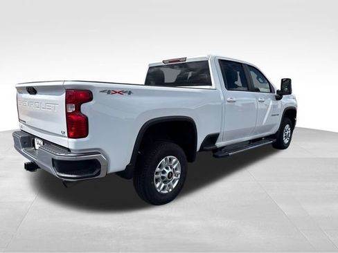 Used 2023 Chevrolet Silverado 2500 LT AWD/4WD image 6