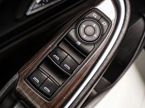 Used 2024 Chevrolet Malibu LT FWD image 15