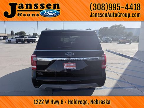 Used 2020 Ford Expedition XLT w/ Equipment Group 202A RWD image 7