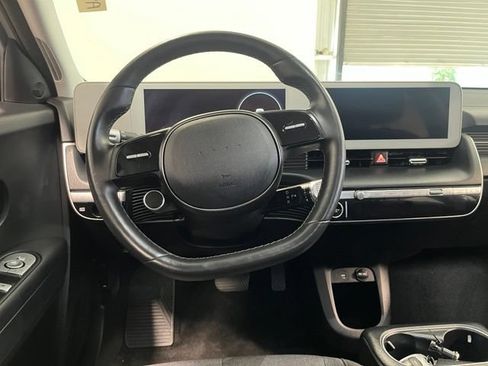 Used 2024 Hyundai Ioniq 5 SEL RWD image 22