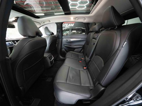 Used 2022 INFINITI QX50 Luxe w/ Cargo Package AWD/4WD image 23