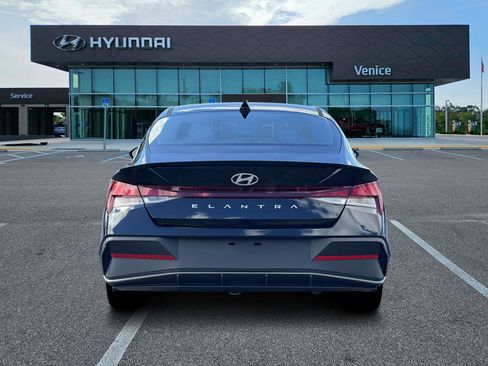New 2026 Hyundai Elantra Sport FWD image 6