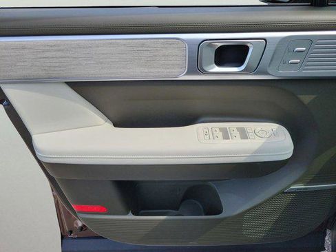 New 2025 Hyundai Santa Fe Calligraphy image 9