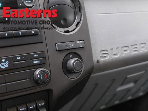 Used 2015 Ford F250 XL image 21