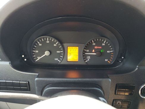 Used 2008 Freightliner Sprinter 3500 image 11