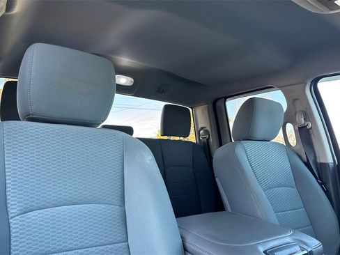 Used 2014 RAM 1500 Express image 16