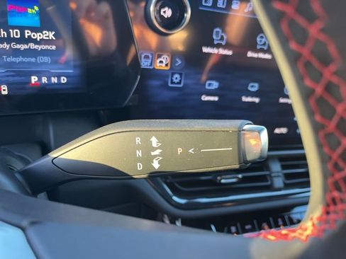 New 2026 Chevrolet Equinox EV RS image 25