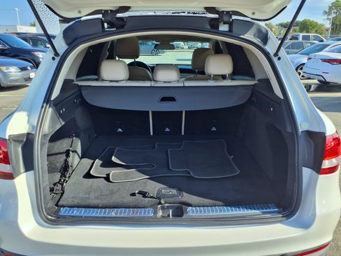 Used 2016 Mercedes-Benz GLC 300 image 18